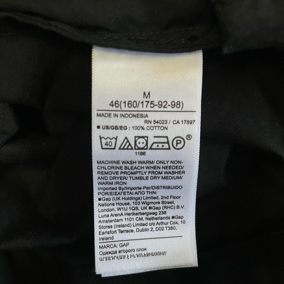 Gap Flutter Sleeve Mini Dress - Black - Picture 8 of 10